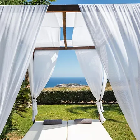 Argento Villa